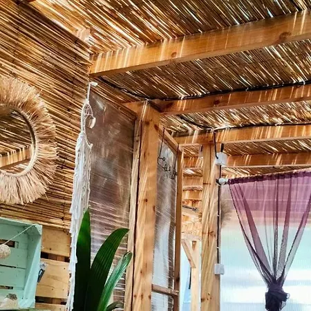 каравана-та бохо хаус * Sozopol